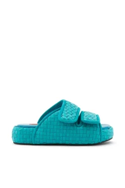 Cro Slide